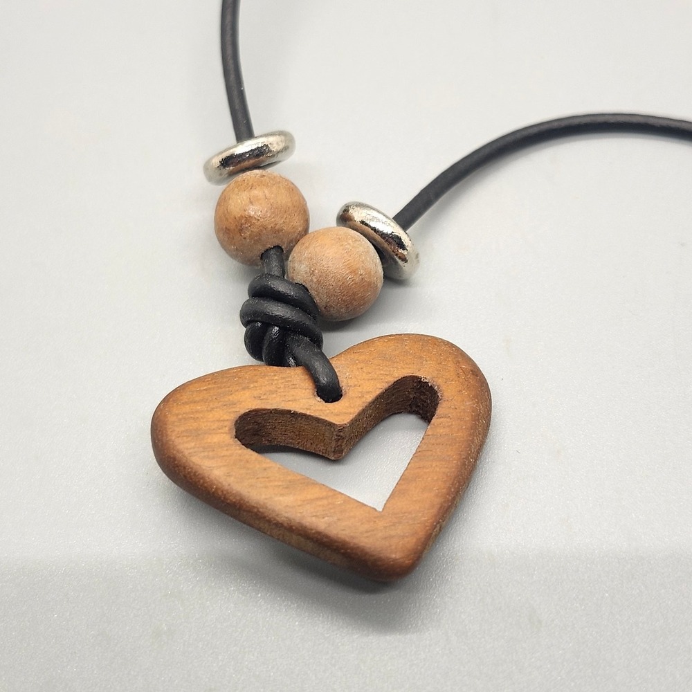 Wooden Heart Pendant Necklace Black Leather Cord Bohemian Casual Style - Picture 2 of 3